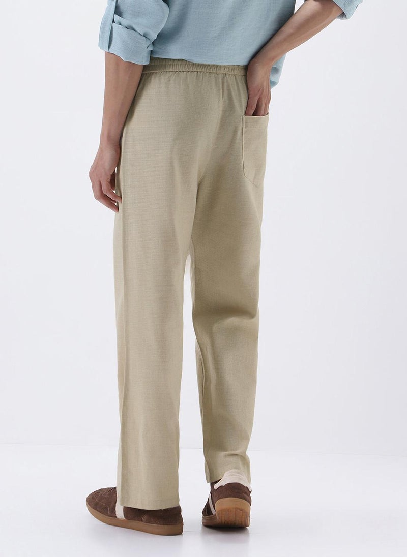 Urbano Fashion Men's Beige Loose Fit Solid Linen Blend Trousers Non-Stretchable - Image 3